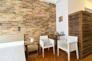 A modern rustic cosy apartment at the foot of Mount Lycabettus - Athènes - 4