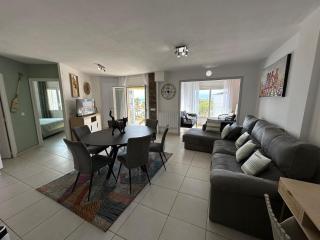 Precioso piso moderno vista mar Roses AV-61 - 1