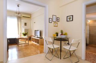 Exarchia, a nice and cozy apartment - Atene - 8