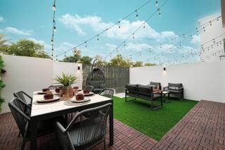 Luxury 4BR Villa, Bali Pool Retreat, Ruba A Ranches 3 - 1