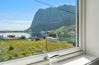 Valen House, Reine - 6