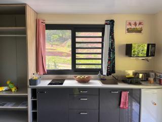 Tuna House - Maroe - 8