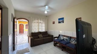 Casa espacosa com churrasq e WiFi a 400m da praia - Caraguatatuba - 9