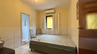 Casa espacosa com churrasq e WiFi a 400m da praia - Caraguatatuba - 4