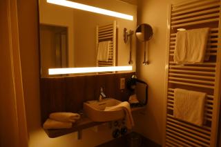 Meyn's Apartments - 6