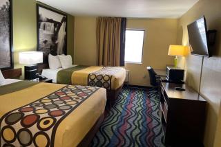 Super 8 by Wyndham Farmington - Farmington - 6