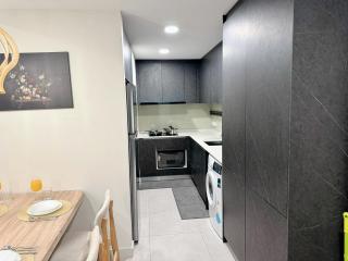 The Atrium Ampang by OKBnB - Family Suite 3-Minute Access to the Heart of KL - Kuala Lumpur - 2