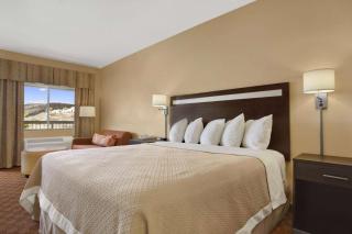 Days Inn by Wyndham Globe - Globe - 5