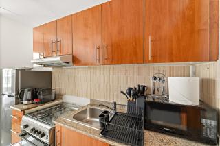 FIRST CLASS Studio Cozy & Chic Retreat - 5