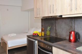 Koukaki, a minimal studio - Atene - 8