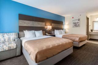 Quality Inn Branson On the Strip - 1