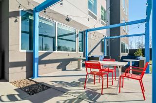 Tru By Hilton Rogers Bentonville - 8