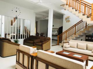 White Square Home-stay - Wellawaya - 2