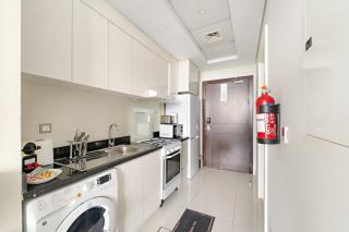 FIRST CLASS Studio Luxe Cozy Living - 0