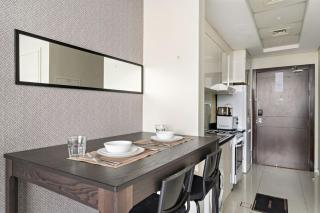 FIRST CLASS Studio Luxe Cozy Living - 3