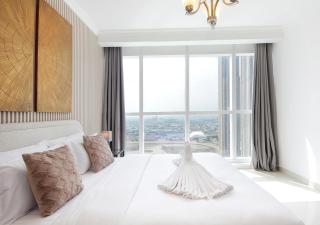 Scenic 1BR Apartment with Canal & Marina Views - 8