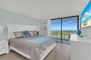 New Ownership. Beachfront. Renovated. Relax, Recharge, Unwind - 5