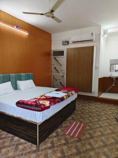 Vivan Palace Ayodhya Near Ram Janmabhoomi - 6