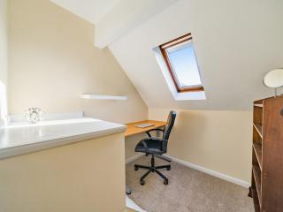 Pass the Keys Charming 1-Bed Study w garden - Hersham - 7