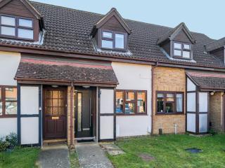 Hersham Apartment Ideal for Work & Relaxation - Pass the Keys - 6