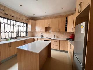 Salama Apartments Begonia Street - 5