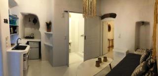 Milos Heritage Home 1883 - Adamas - 4