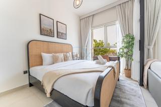 Peaceful Locale 2BR with Pool View, Collective Tower 2, Dubai Hills Estate By Deluxe Holiday Homes - 8