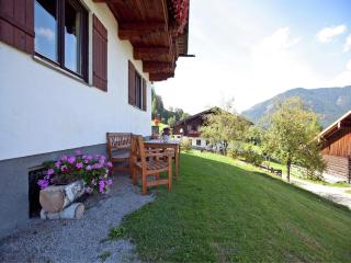 Charming Holiday Home in Hüttau with Barbecue - Hüttau - 6