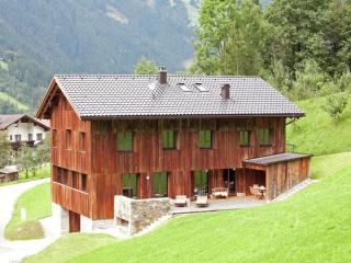 Grand Apartment in Mayrhofen with Infrared Sauna & Artistic Interiors - Ramsau im Zillertal - 9