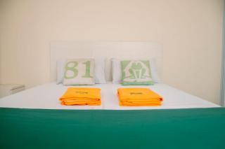 Homestay81 Pasir Putih - - 8