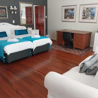 Convent Hill Lodge - 9