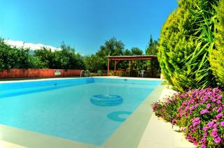 Anemole Traditional Cretan Villa - 4