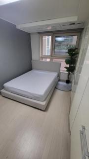 1-2308 #Sinnonhyeon Stn Exit 9, 1-min #Gangnam Stn, 5-min #OTT #Concierge Gangnam Managed - 8