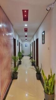 Alpine Inn - Guwahati - 9