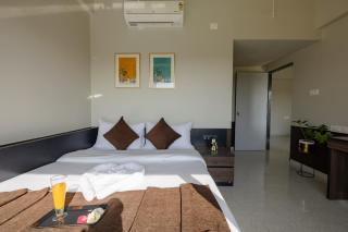 Saavi Suites - 5