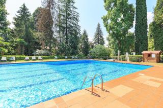 Pretty home in a resort with pool! - Casa Aurora - Meina - 2