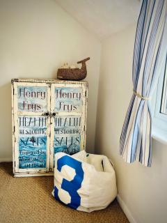 Gorgeous Comfy Cottage Walking Birdwatching Paddle Boarding and Seafood on the Doorstep - West Mersea - 7