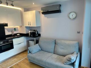 Seaside Serenity Oasis - High floor - Stunning Views - 6