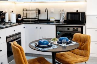 Dubai Marina - 1 BHK Stunning Apartment - 1