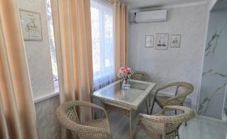 3х - ком Люкс Площадь Аль - Фараби 2 в центре Шымкента - 3й этаж - 6