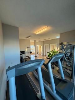 Beautiful apt 200M from the boardwalk - 4