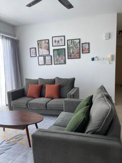 Bunga Home with swimming pool access - 0