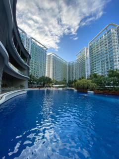 Rio East Tower - Azure Urban Resort - Manila - 0