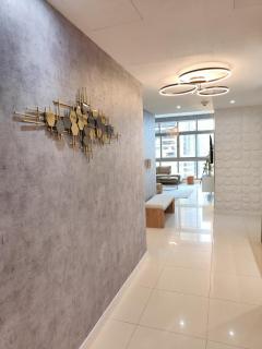 Marina Bliss Luxe Stay with Waterfront and Palm Views - 5