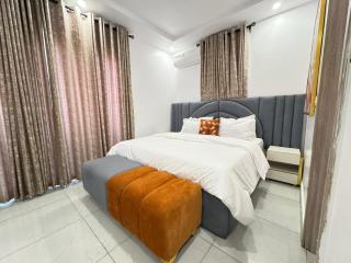 SunnySide 2 Bedroom Apartment - Lekki - 1