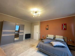 Elena House - Valdengo - 1