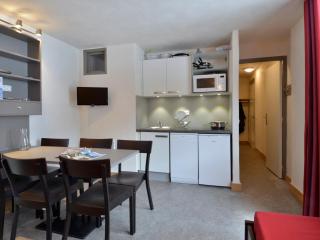 Appartement rénové 6 pers · Proche pistes · Balcon · Piscine - FR-1-181-1939 - La Plagne Tarentaise - 8