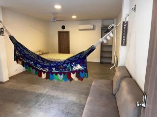 Apartaestudio cerca de la vía 40 - 4