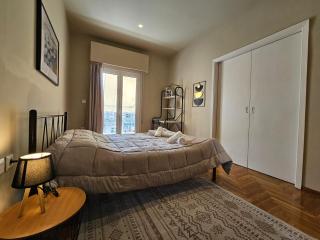 J&G Luxury Apartment - Athens Town - 3