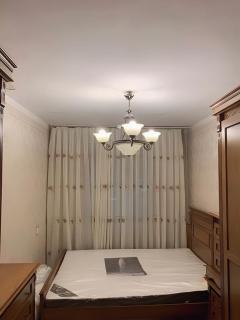2-bedroom apartment close to subway - - 0
